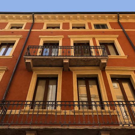Vivaverona Rooms Exterior photo