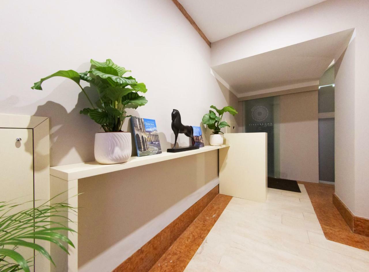 Vivaverona Rooms Exterior photo